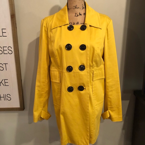 Daisy Fuentes Jackets & Blazers - Daisy Fuentes Mustard Peacoat Jacket